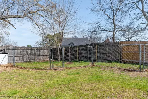 Exterior - 313 Stone Mountain Loop, Alma, AR 72921 photo 3 of 15