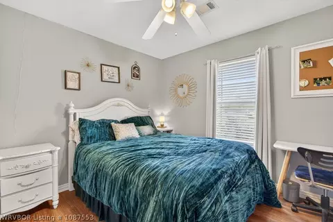 Bedroom - 313 Stone Mountain Loop, Alma, AR 72921 photo 8 of 13