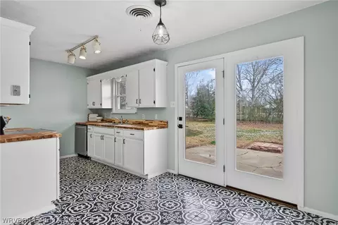 Other - 204 Amherst Cir, Fort Smith, AR 72908 photo 1 of 5
