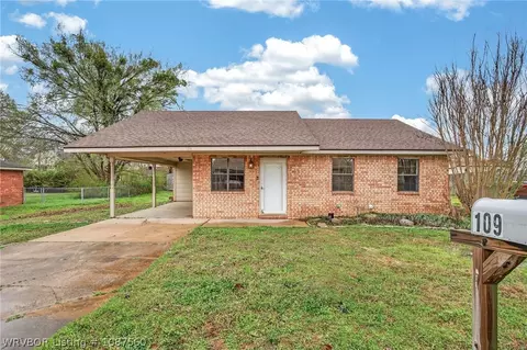 109 W Howard St, Roland, OK 74954