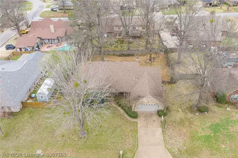 View/Area - 2505 Royal Scots, Fort Smith, AR 72908 photo 2 of 6