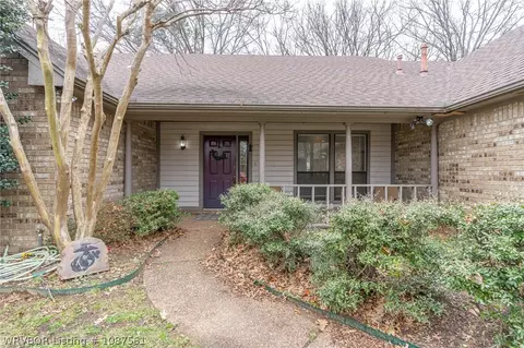 Exterior - 2505 Royal Scots, Fort Smith, AR 72908 photo 5 of 7