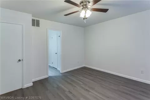 Bedroom - 4608 Victoria Dr, Fort Smith, AR 72904 photo 3 of 3