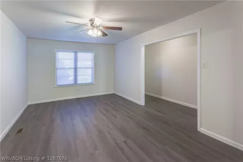Living - 4608 Victoria Dr, Fort Smith, AR 72904 photo 1 of 6