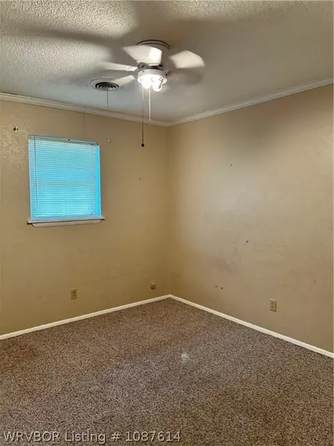 Bedroom - 118 Hall St, Paris, AR 72855 photo 1 of 3