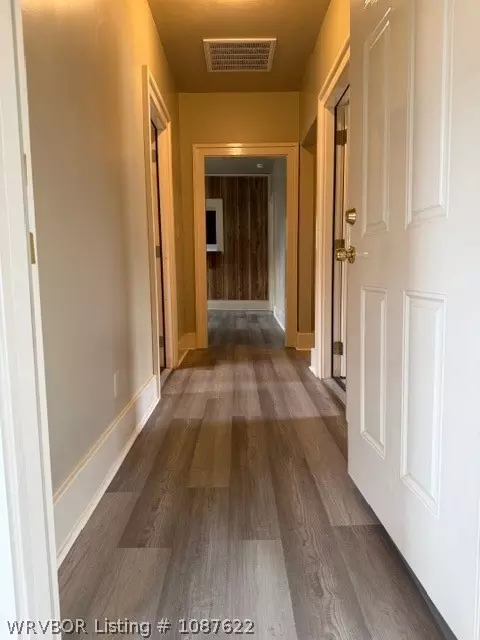 Entry Way - 1806 S S St, Fort Smith, AR 72901 photo 1 of 3
