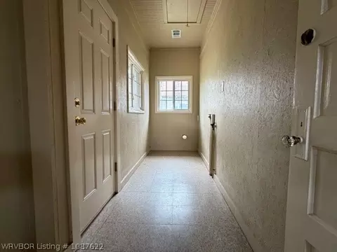Entry Way - 1806 S S St, Fort Smith, AR 72901 photo 3 of 3