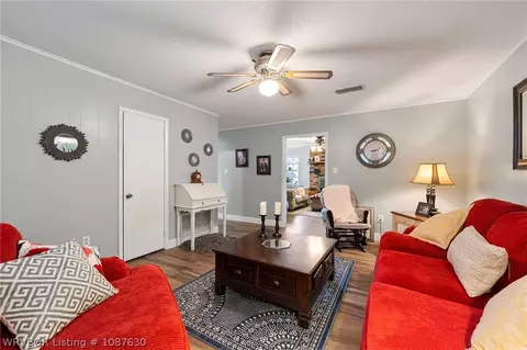 Living - 1122 Wire Rd, Ozark, AR 72949 photo 2 of 6