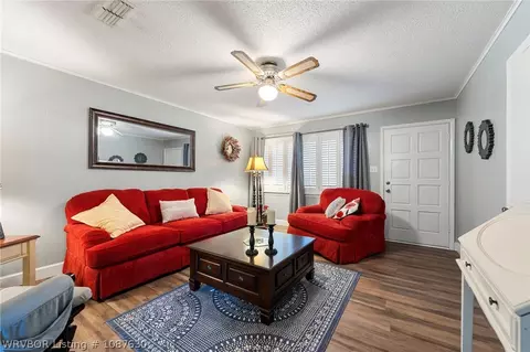 Living - 1122 Wire Rd, Ozark, AR 72949 photo 3 of 6