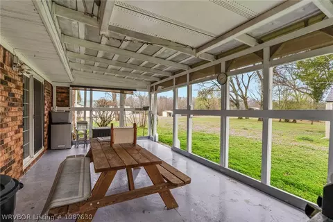 Exterior - 1122 Wire Rd, Ozark, AR 72949 photo 7 of 15