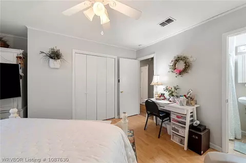 Bedroom - 1122 Wire Rd, Ozark, AR 72949 photo 5 of 5
