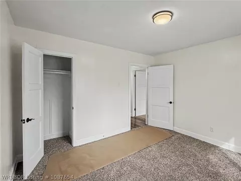 Bedroom - 424 35th St, Fort Smith, AR 72903 photo 3 of 4