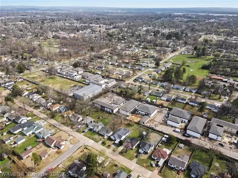 View/Area - 424 35th St, Fort Smith, AR 72903 photo 2 of 4