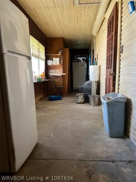 Entry Way - 522 Wire Rd, Ozark, AR 72949 photo 6 of 6