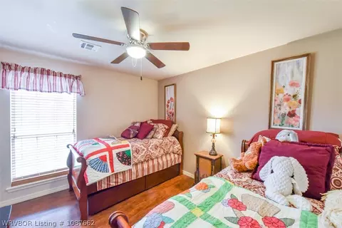 Bedroom - 473202 1127 Rd, Muldrow, OK 74948 photo 2 of 4