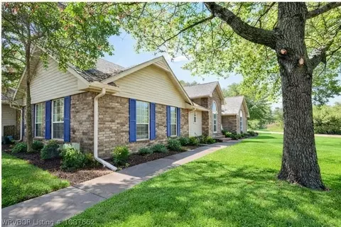 Exterior - 473202 1127 Rd, Muldrow, OK 74948 photo 2 of 11