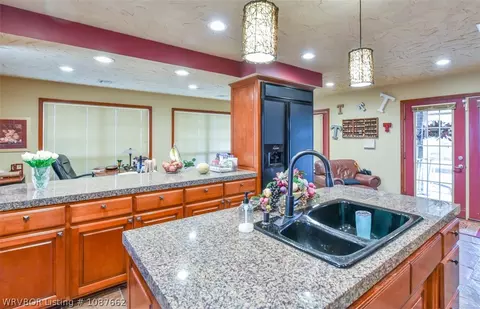 Kitchen - 473202 1127 Rd, Muldrow, OK 74948 photo 2 of 5