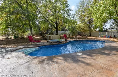 Exterior - 473202 1127 Rd, Muldrow, OK 74948 photo 9 of 11