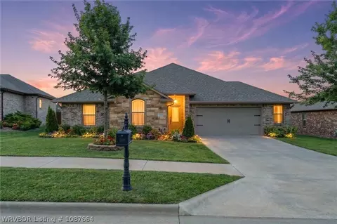9433 Harmony Ridge Rd, Fort Smith, AR 72916