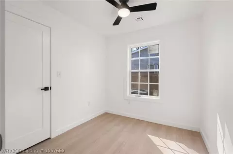 Bedroom - 2312 Wirsing Ave, Fort Smith, AR 72904 photo 3 of 6