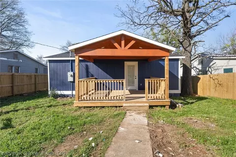 Exterior - 2312 Wirsing Ave, Fort Smith, AR 72904 photo 8 of 9