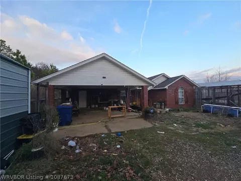34676 Cooper Rd, Poteau, OK 74953