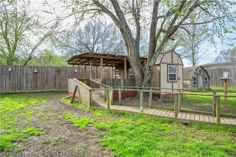 Exterior - 507 Darlene Dr, Mansfield, AR 72944 photo 8 of 15
