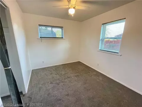 1107 E St, Barling, AR 72923 photo 17