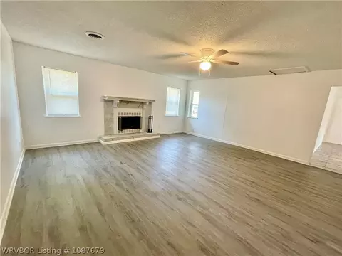 1107 E St, Barling, AR 72923 photo 15