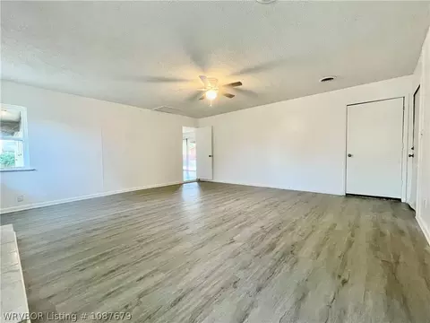 1107 E St, Barling, AR 72923 photo 16