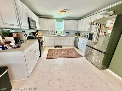 Kitchen - 1145 N 57th Pl, Fort Smith, AR 72904 photo 2 of 2