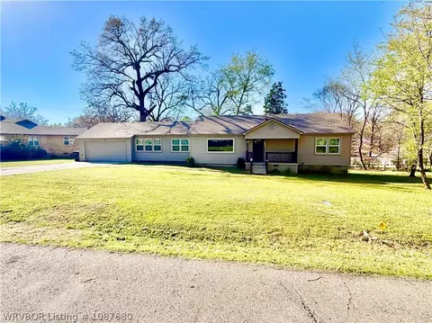Exterior - 1145 N 57th Pl, Fort Smith, AR 72904 photo 3 of 14