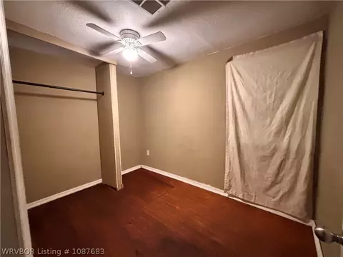 Bedroom - 204 Choctaw St, Hackett, AR 72937 photo 3 of 4
