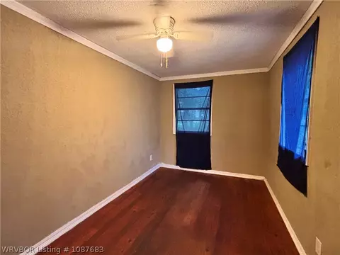 Bedroom - 204 Choctaw St, Hackett, AR 72937 photo 1 of 4