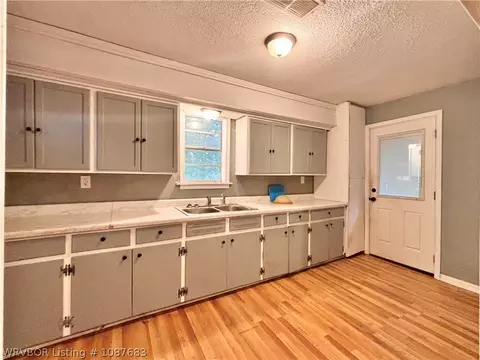 Kitchen - 204 Choctaw St, Hackett, AR 72937 photo 2 of 2