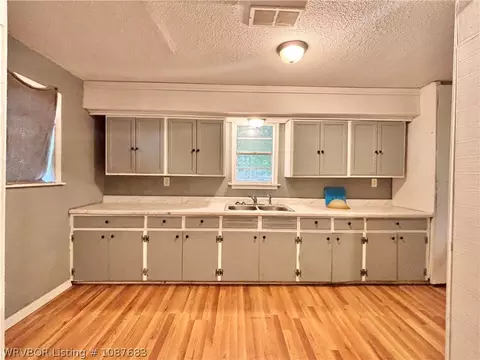 Kitchen - 204 Choctaw St, Hackett, AR 72937 photo 1 of 2