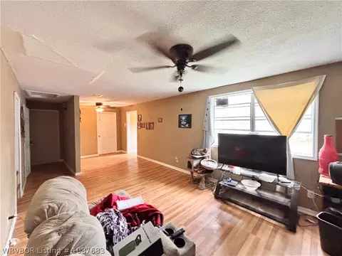 Living - 204 Choctaw St, Hackett, AR 72937 photo 2 of 2