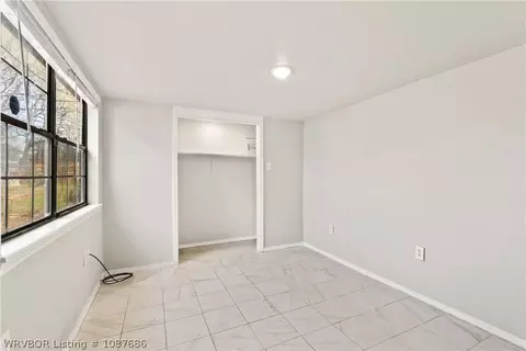 Bedroom - 2009 S V St, Fort Smith, AR 72901 photo 1 of 4