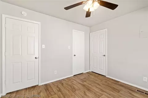 Bedroom - 2009 S V St, Fort Smith, AR 72901 photo 4 of 4