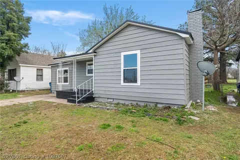 Exterior - 3616 Blair Ave, Fort Smith, AR 72904 photo 3 of 6