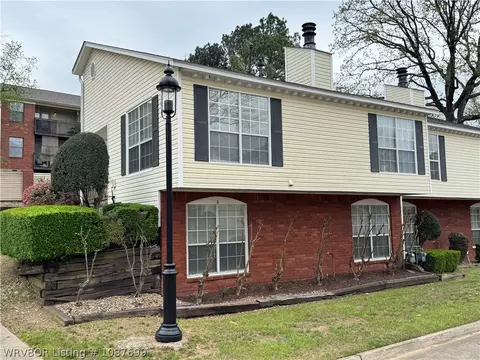 Exterior - 3201 S O St #8, Fort Smith, AR 72903 photo 2 of 4