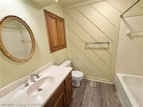 Bath - 3201 S O St #8, Fort Smith, AR 72903 photo 4 of 6