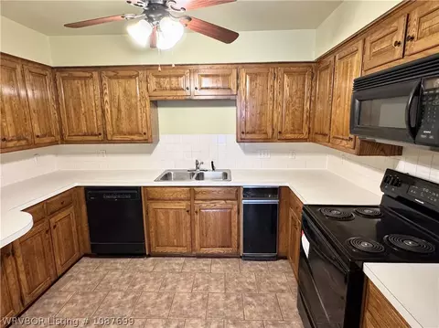 Kitchen - 3201 S O St #8, Fort Smith, AR 72903 photo 1 of 2