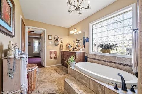 Bath - 12800 James Fork Rd, Hartford, AR 72938 photo 3 of 4