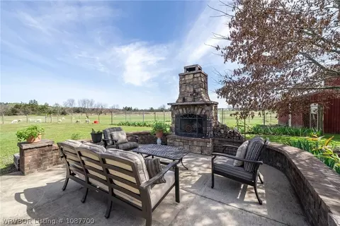 Exterior - 12800 James Fork Rd, Hartford, AR 72938 photo 5 of 18