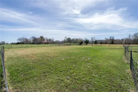 Exterior - 12800 James Fork Rd, Hartford, AR 72938 photo 16 of 18