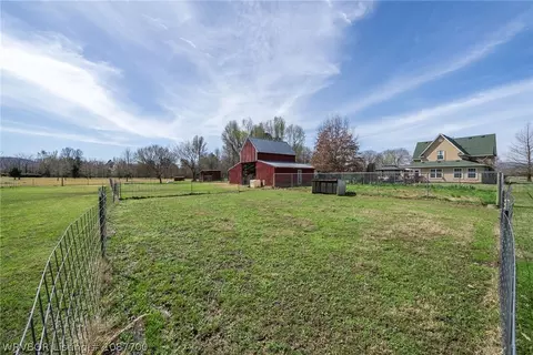 Exterior - 12800 James Fork Rd, Hartford, AR 72938 photo 11 of 18