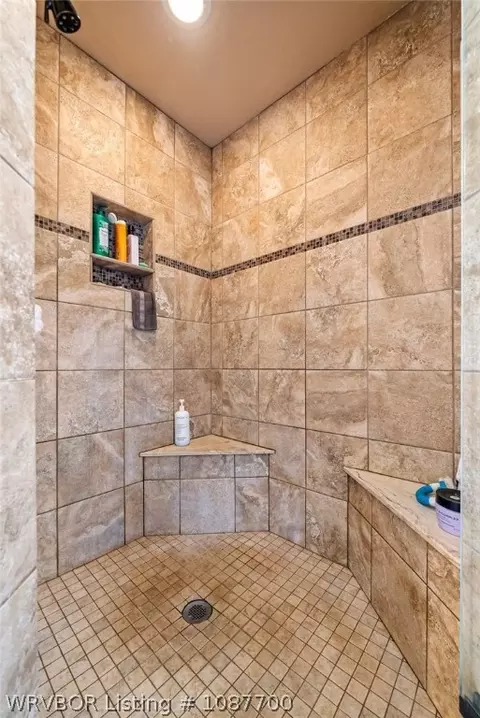 Bath - 12800 James Fork Rd, Hartford, AR 72938 photo 2 of 4