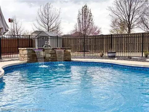 Exterior - 12912 Diamond Ln, Fort Smith, AR 72916 photo 9 of 16