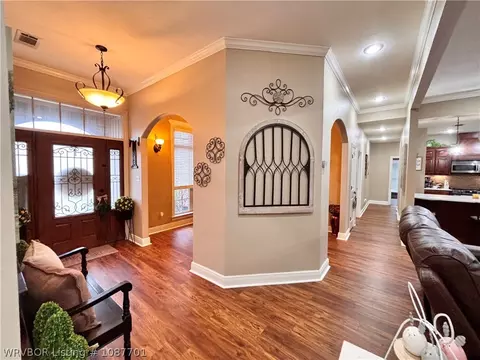 Entry Way - 12912 Diamond Ln, Fort Smith, AR 72916 photo 2 of 10